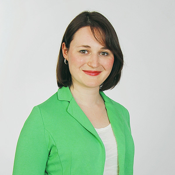 Anja Theuer - Praxisleitung